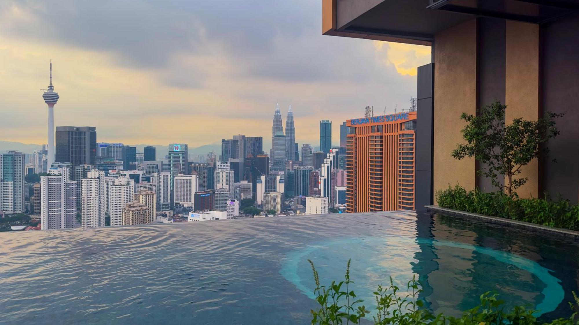 Harmony Luxury Suites At Lucentia Bukit Bintang City Center Kuala Lumpur Exteriör bild